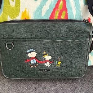 Coach Snoopy Dark Green Peanuts Shoulder Bag NEW crossbody